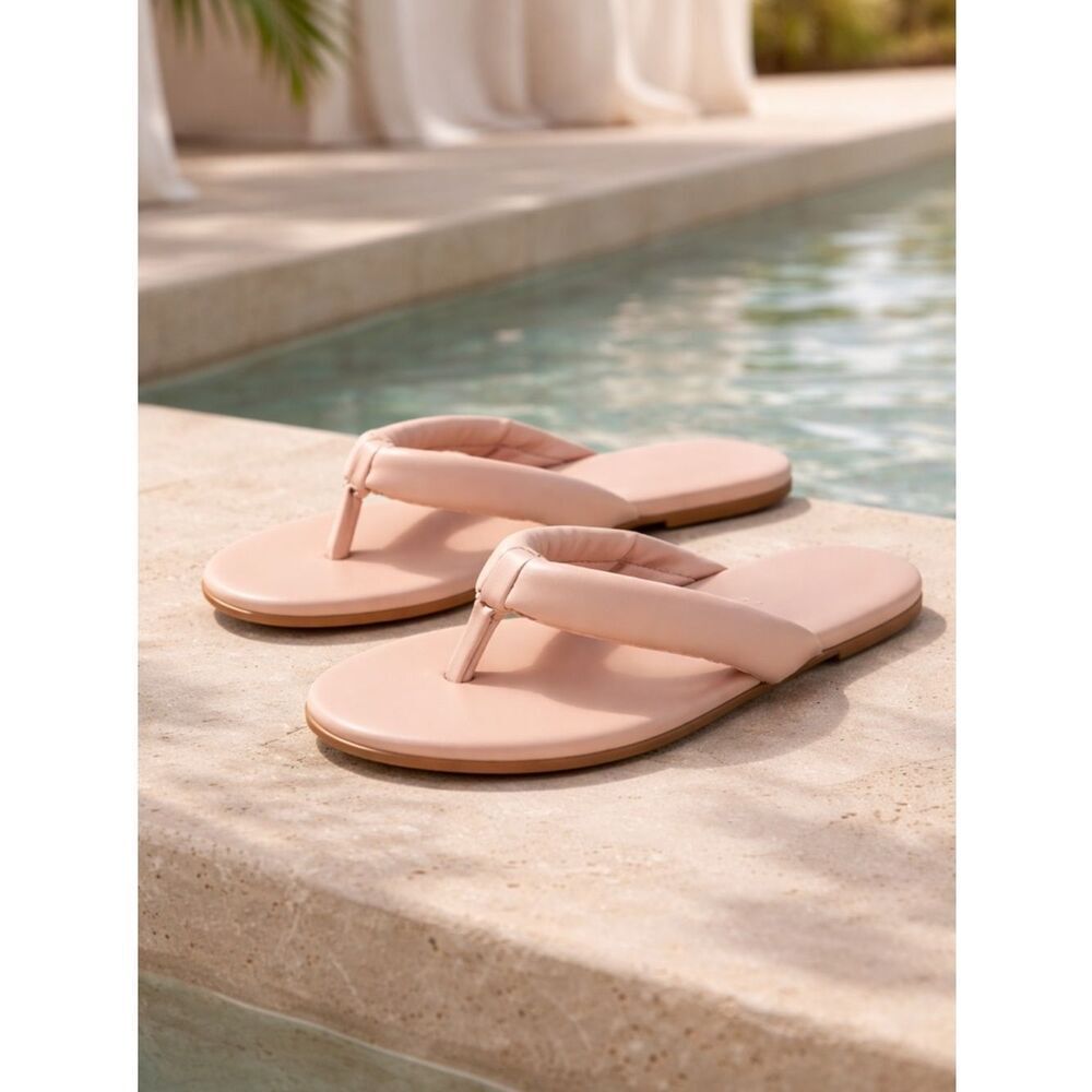 NIB Esprit Women’s Nude Pink Flat Flip Flop Sandals - Size 8